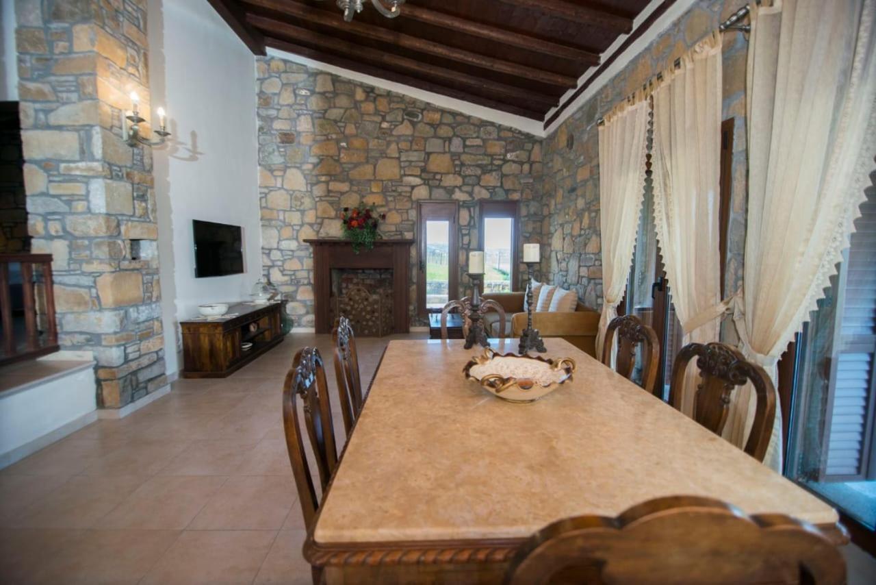 Villa Marina Limnos Pedhinon 外观 照片
